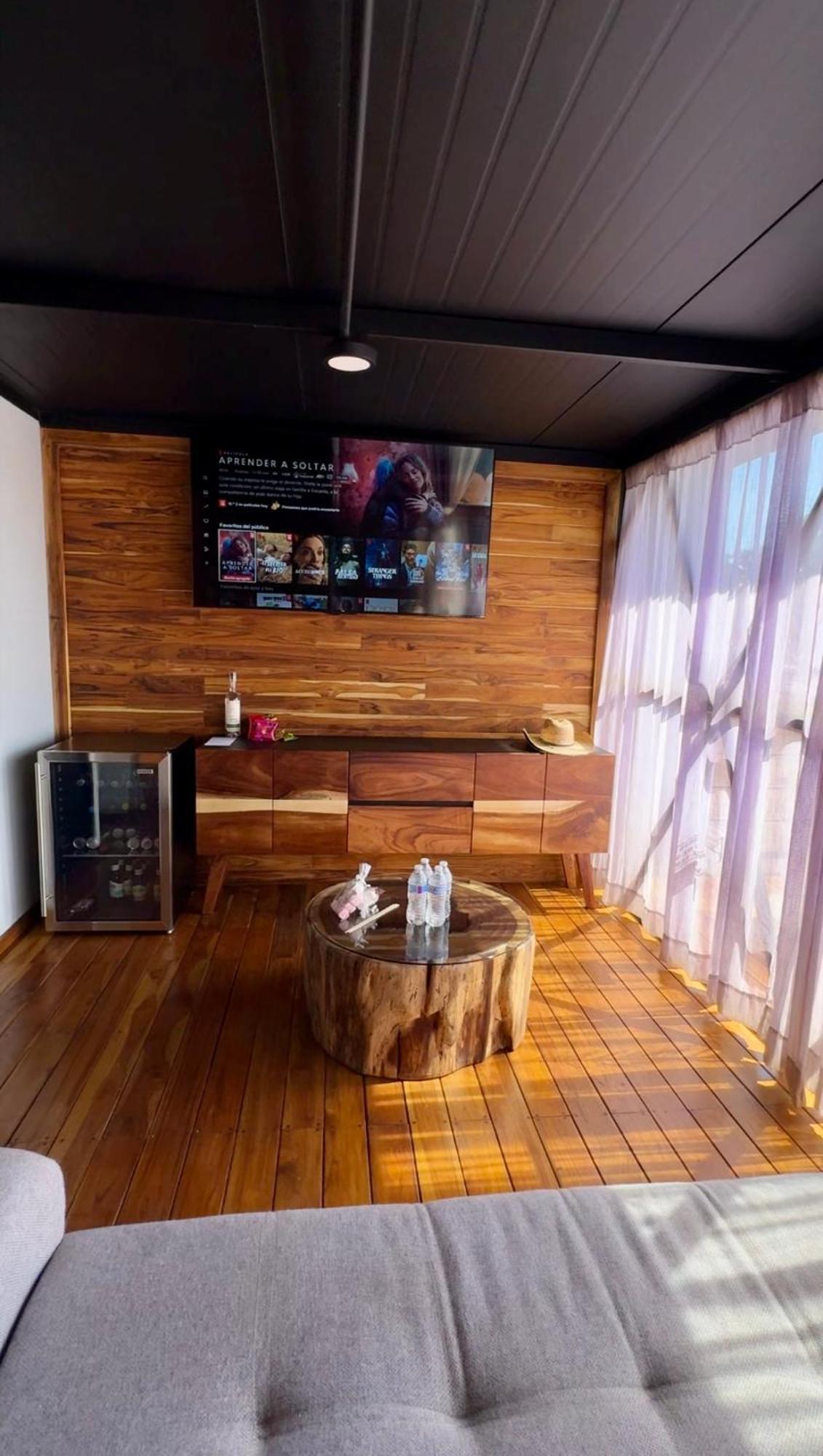 Hotel Coyote Alcocer 外观 照片